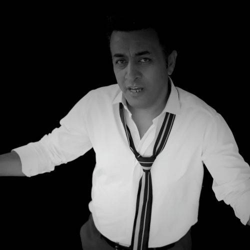 دانلود آهنگ یل ویردی سیندیردی (آغلاما آغلاما سیل گوزلرینی) از کیکاوس صالحی دانلود آهنگ یل ویردی سیندیردی (آغلاما آغلاما سیل گوزلرینی) از کیکاوس صالحی